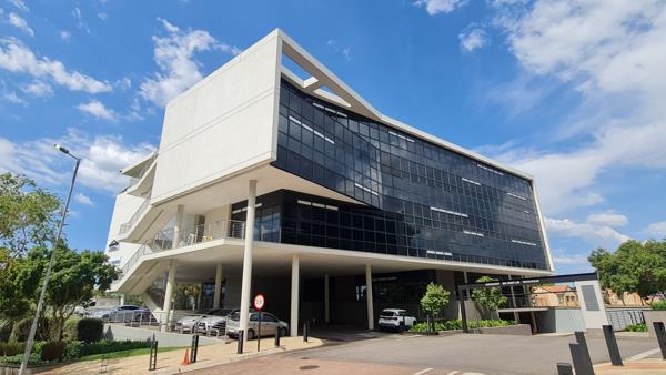 387  m² Office Space