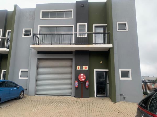 140  m² Commercial space