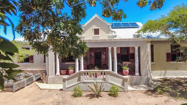 5 Bedroom House