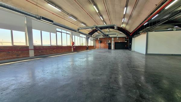 2 246  m² Commercial space
