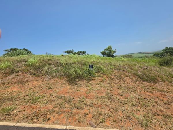 1 078 m² Land