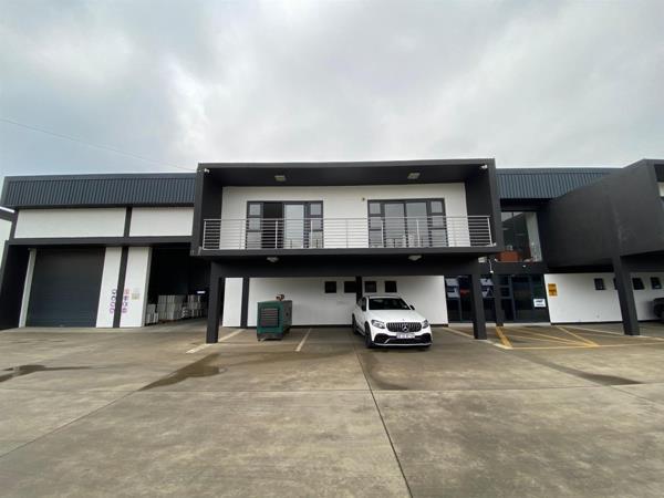 900  m² Industrial space