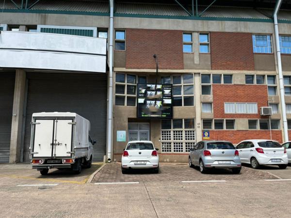 1 370 m² Industrial space