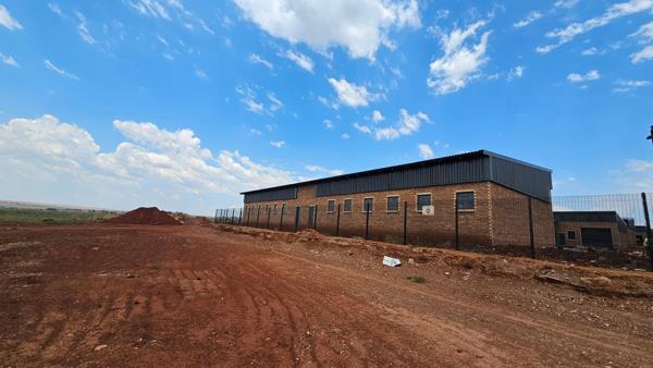 246  m² Commercial space