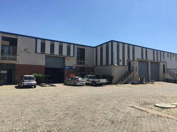 749  m² Industrial space
