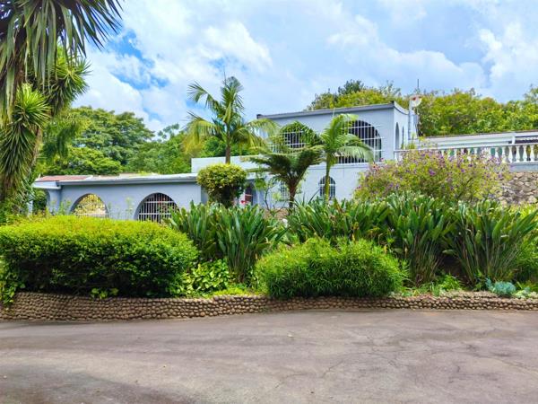 6 Bedroom House