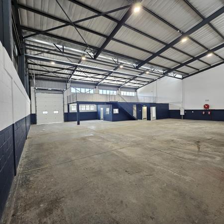 491  m² Industrial space