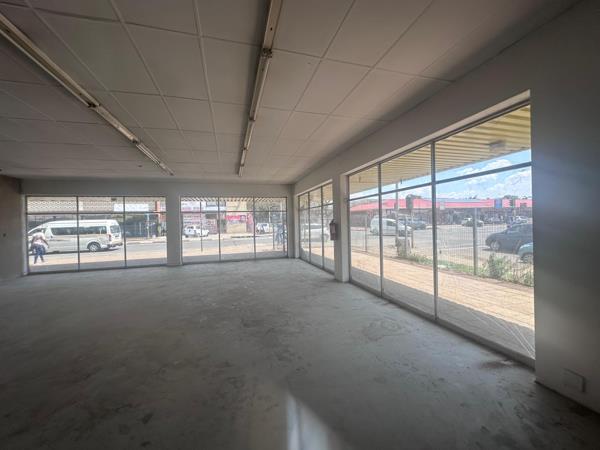 65  m² Retail Space