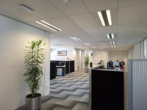 301 m² Office Space