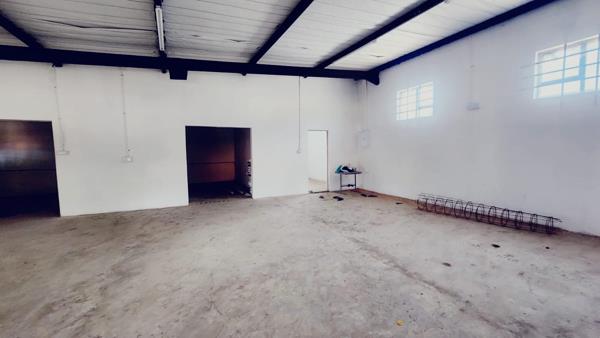 376  m² Commercial space