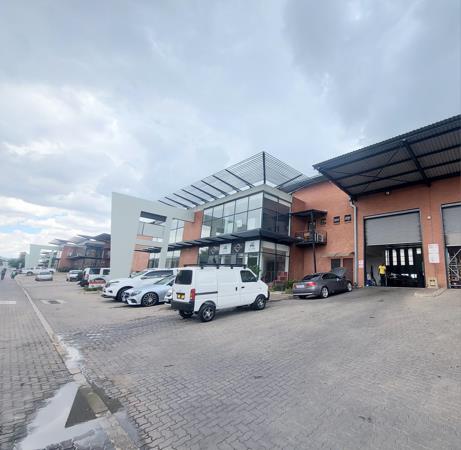 769  m² Industrial space