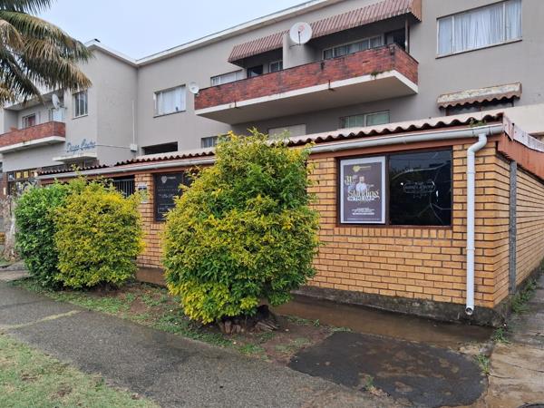 262  m² Commercial space