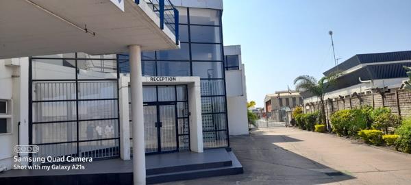 1 471 m² Commercial space