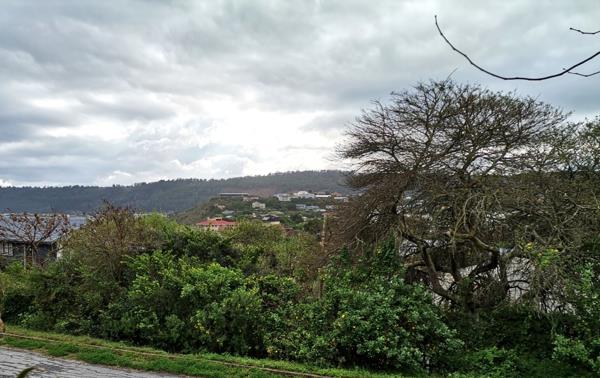 869 m² Land