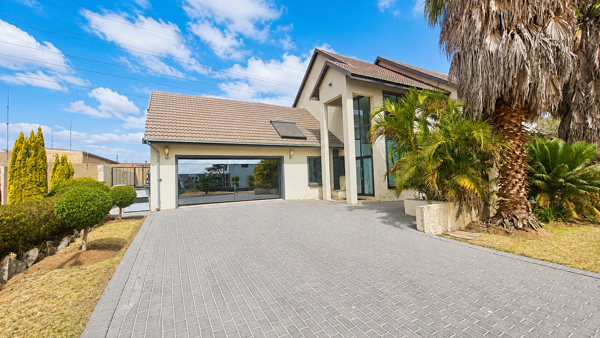 4 Bedroom House
