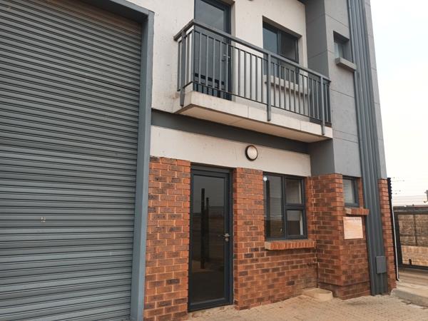 125  m² Industrial space