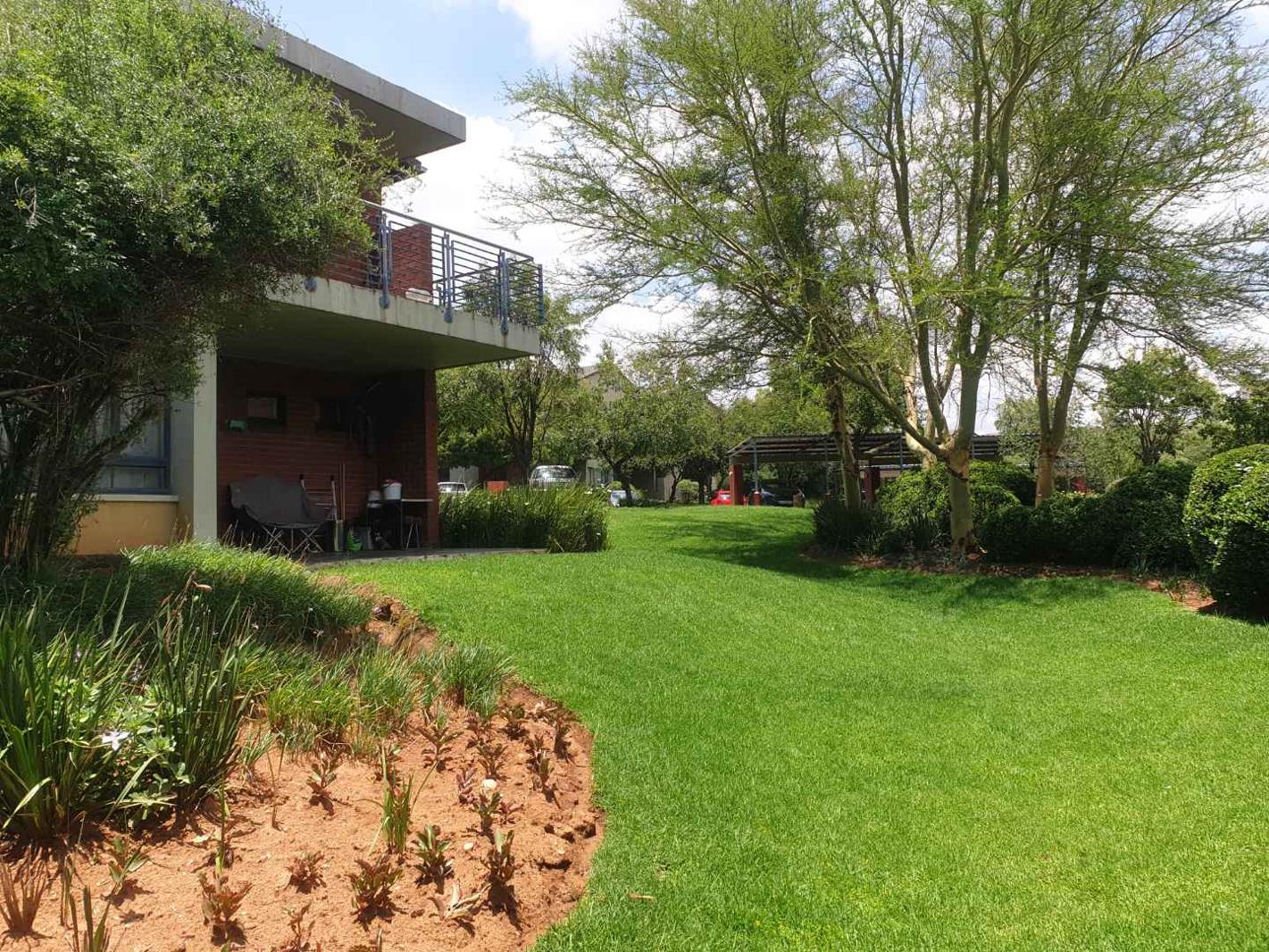 2 Bedroom Apartment in Jackal Creek Golf Estate