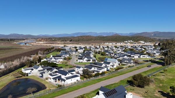 450 m² Land