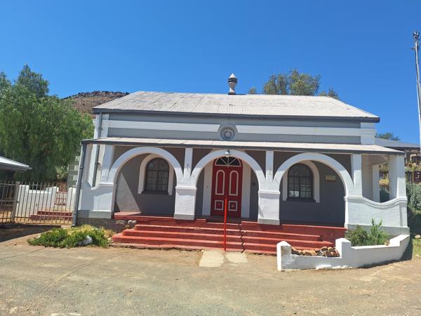 1 Bedroom House