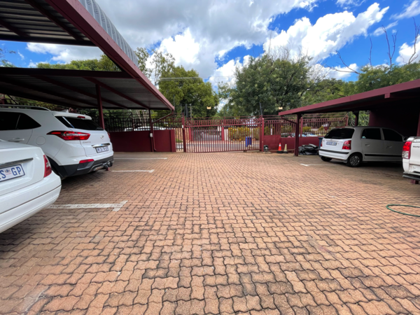 459 m² Commercial space