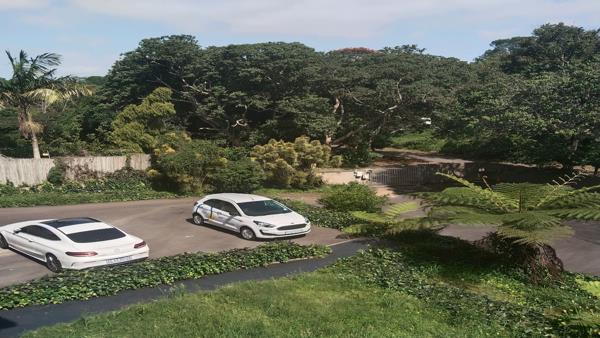 306  m² Commercial space