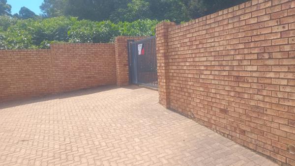 2 622 m² Land