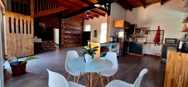9 Bedroom House