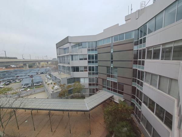 255  m² Office Space