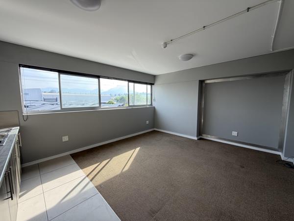 54  m² Commercial space