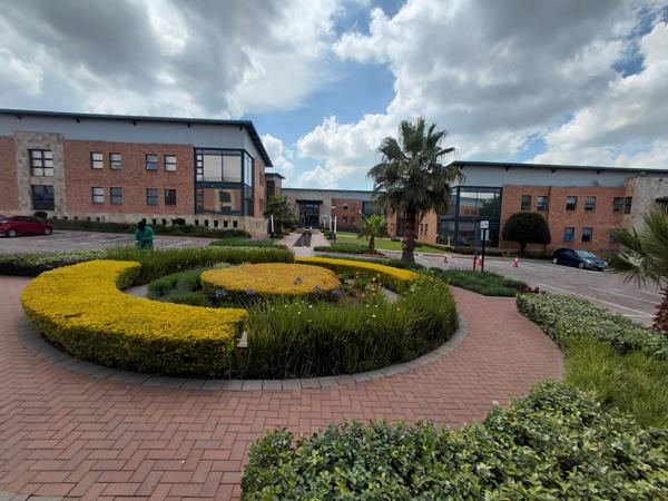 89  m² Commercial space