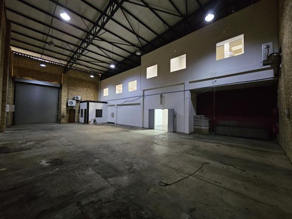 1 050 m² Industrial space