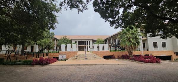 200  m² Commercial space