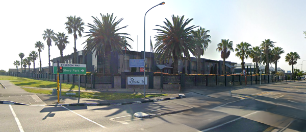 100  m² Commercial space