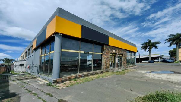 920  m² Commercial space