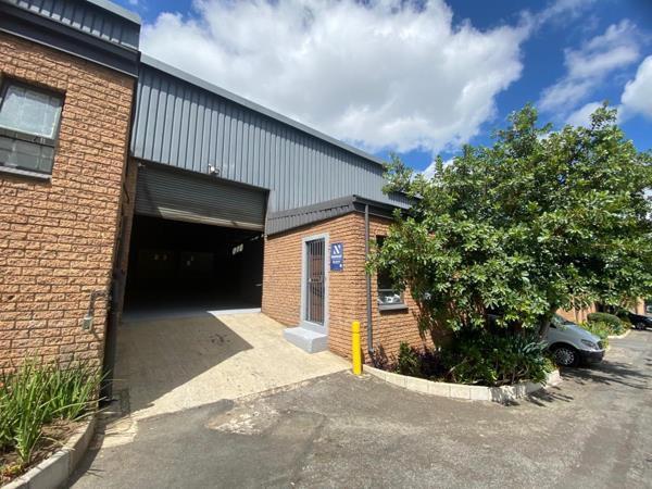 236  m² Commercial space