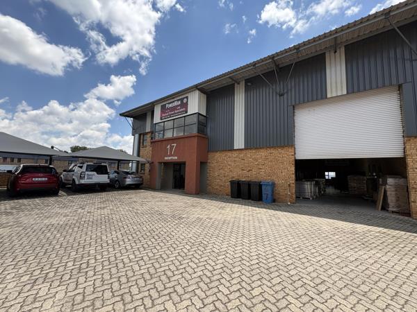 728  m² Industrial space