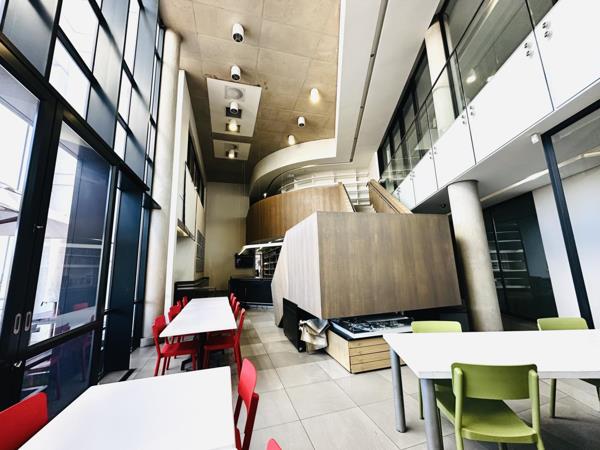 1 709  m² Office Space