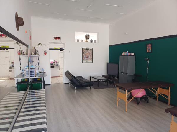 45 m² Commercial space