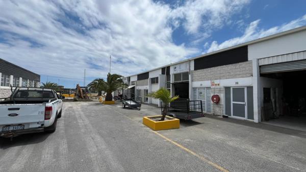 107  m² Industrial space