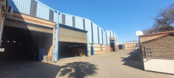 4 000 m² Industrial space