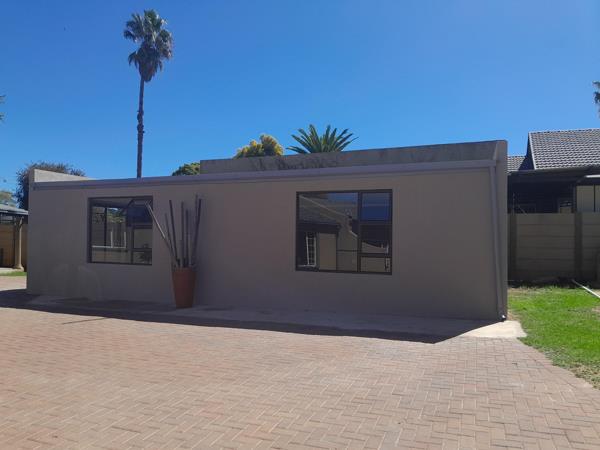 80  m² Office Space