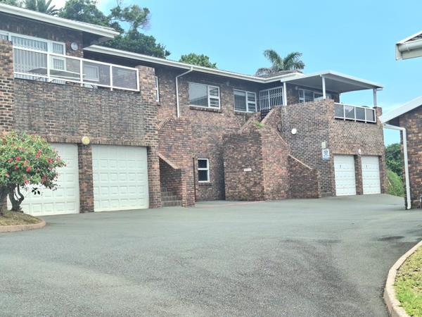 4 Bedroom Townhouse