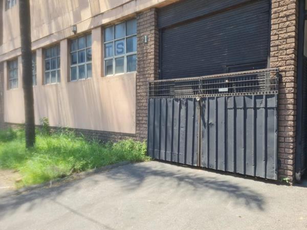 160  m² Industrial space