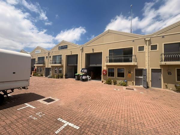 222  m² Industrial space