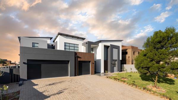 5 Bedroom House