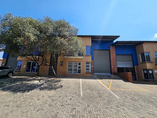 324  m² Industrial space