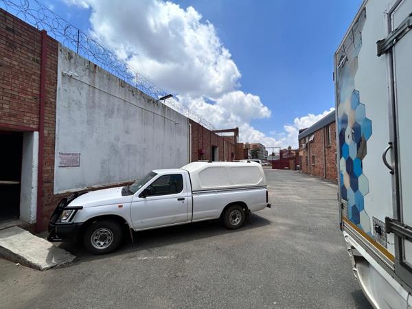 260  m² Industrial space