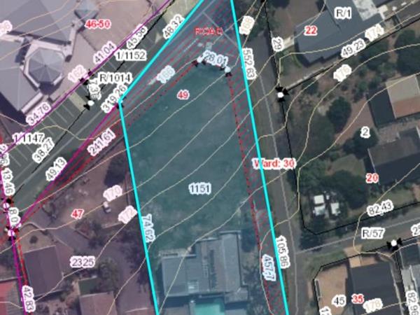 2 283 m² Land