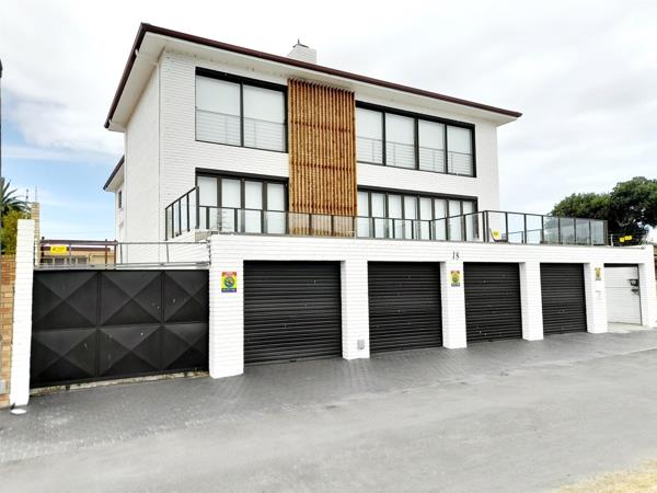 11 Bedroom House