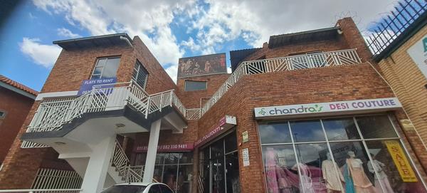 1 000  m² Commercial space